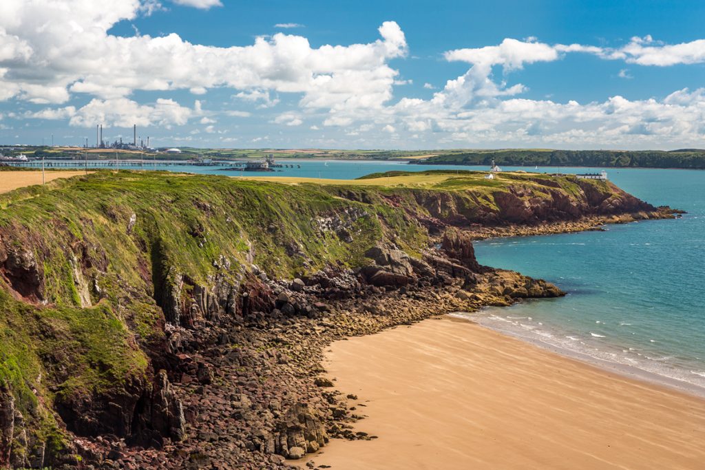 Lindsway Bay and Great Castle Head