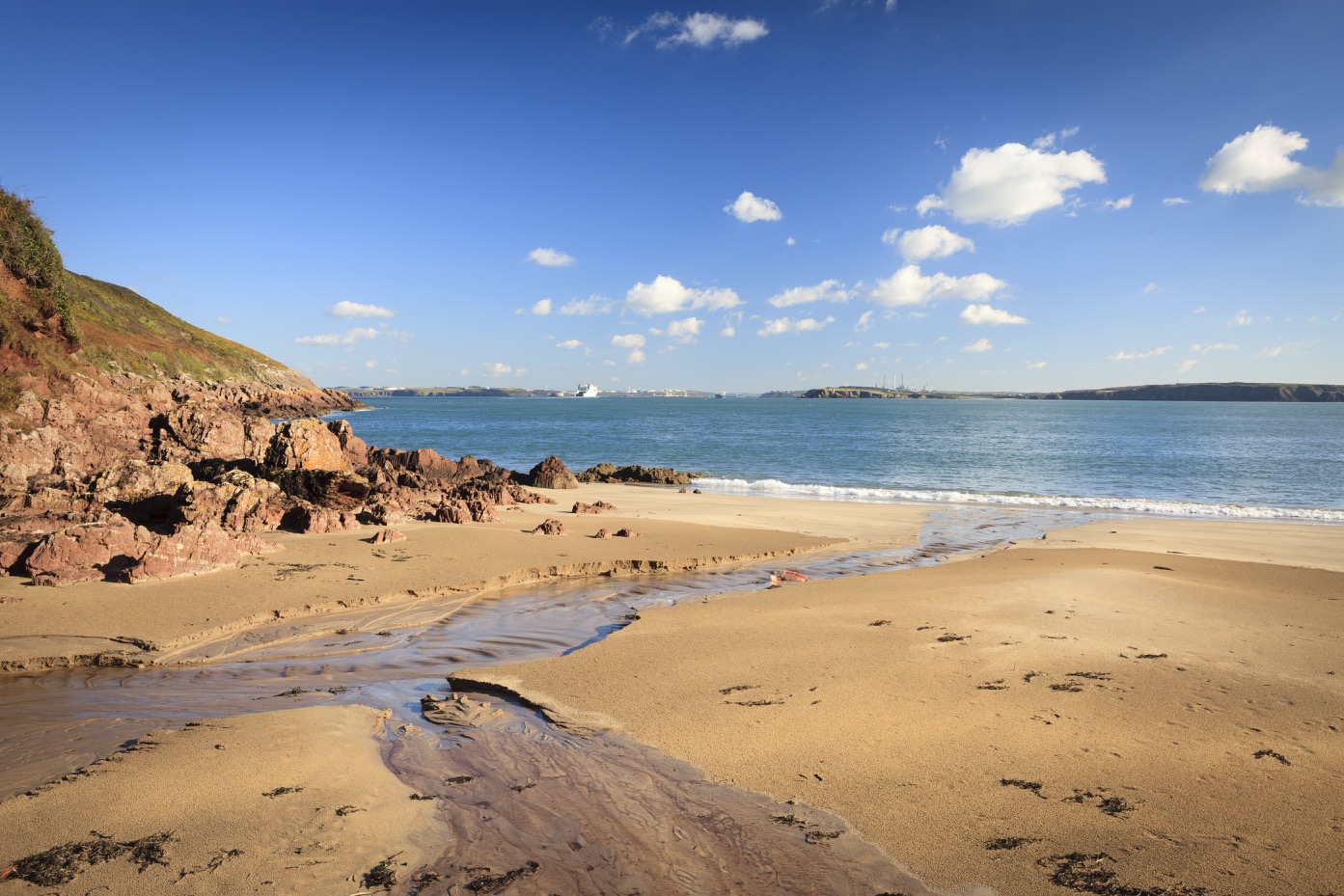 Watwick Bay, Dale