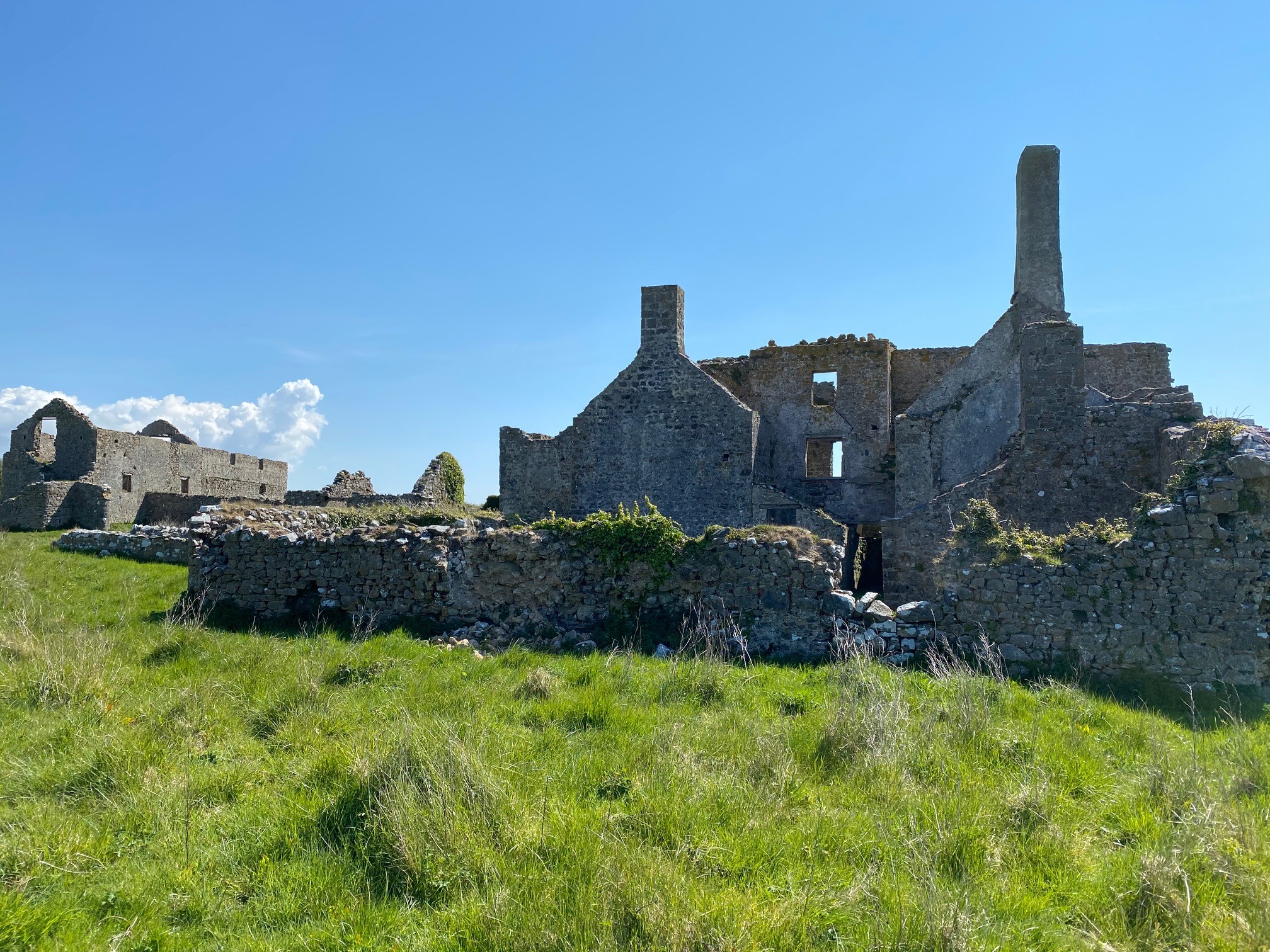 Pricaston Farm ruins